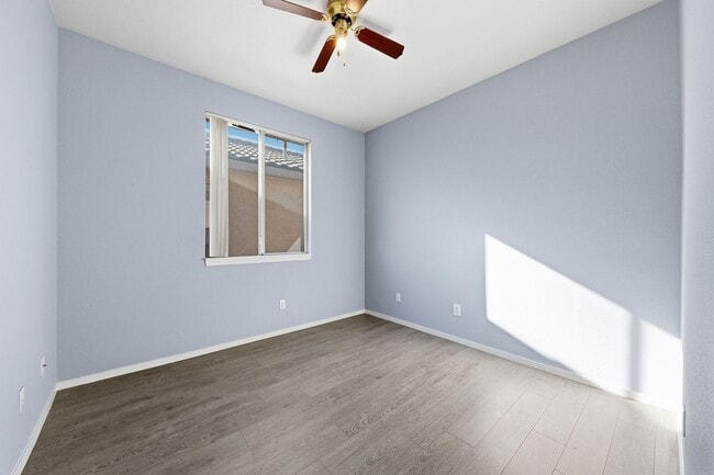 Building Photo - Beautiful Single-Story Home on an Oversized Corner Lot in Silverado Ranch — No HOA!