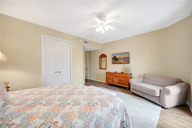 Building Photo - 400 Flagship Dr