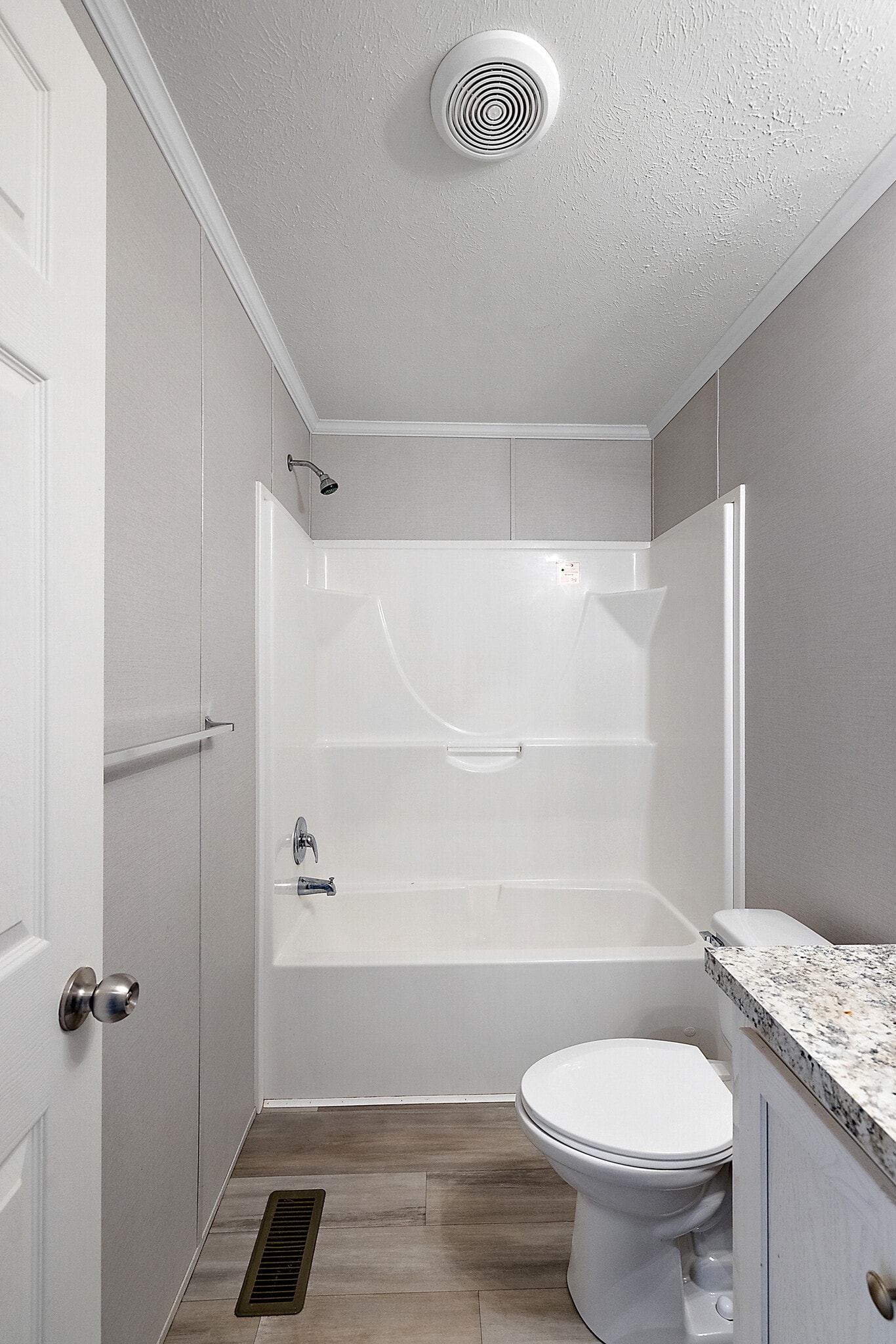 Building Photo - 4418 E Daisy Ln