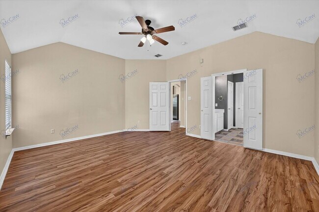 Building Photo - 5079 Postwood Dr