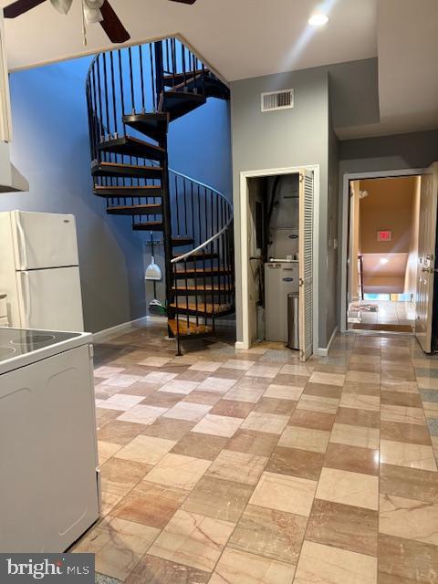 Building Photo - 4219 Ridge Ave