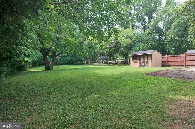 Building Photo - 5504 Beech Ave