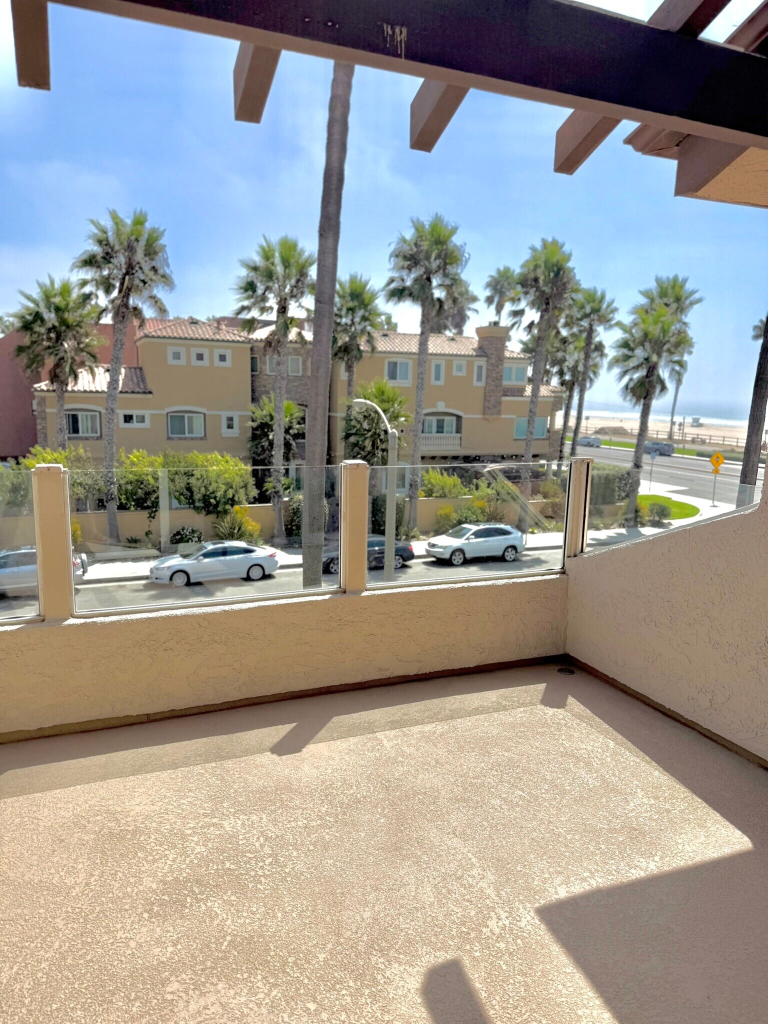 Spacious private balcony - 1400 Pacific Coast Hwy