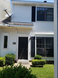 Building Photo - Rental Property