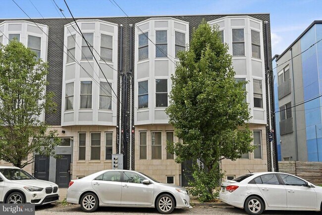 Building Photo - 1222 N 7th St