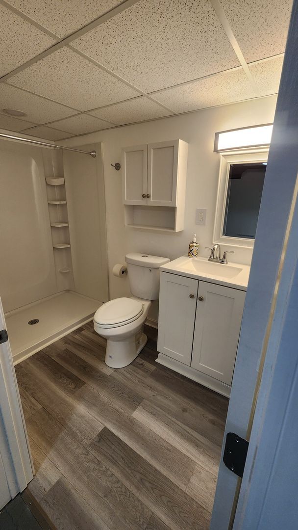 Building Photo - Adorable 3 Bedroom 2 Bath Brick Ranch home in Houston Acres