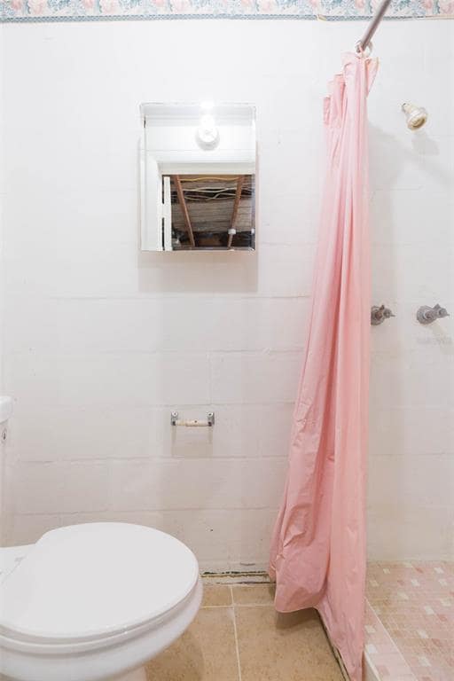 Building Photo - 4204 Newbury Dr