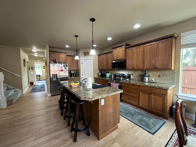Building Photo - 4405 Cashmere Dr NE