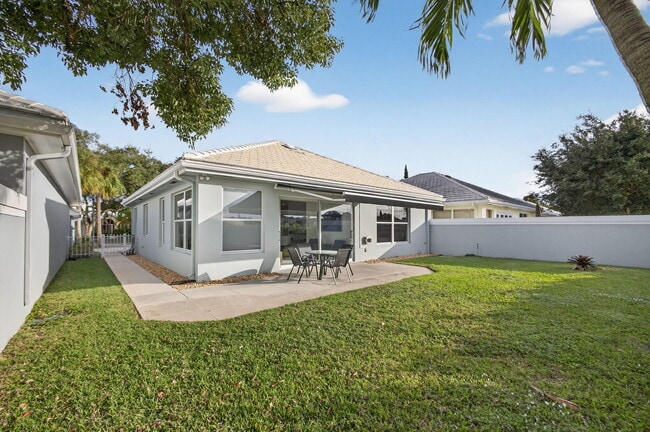 Building Photo - 945 Bear Island Cir