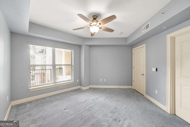 Building Photo - 200 River Vista Drive