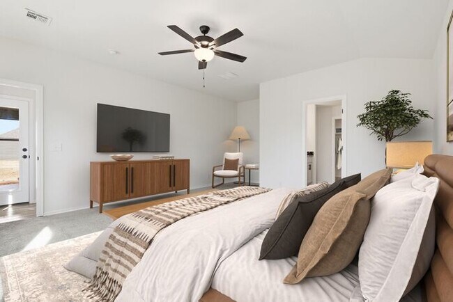 Building Photo - 4 Bedroom Home in Owasso – Open Floor Plan + Modern Finishes