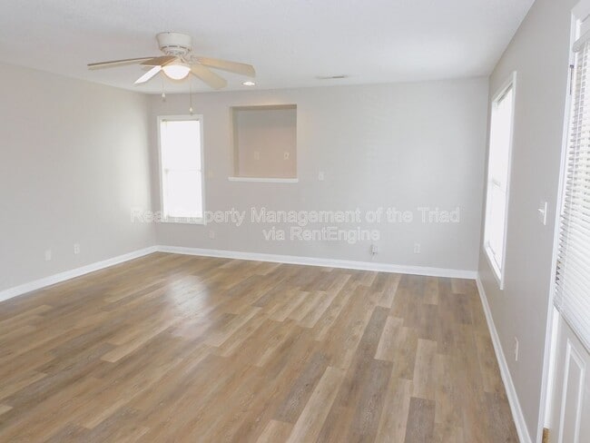 Building Photo - 1301 Nealtown Rd