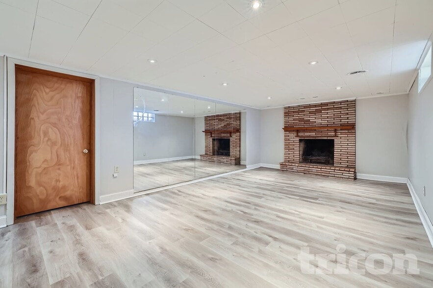 Building Photo - 6100 Colfax Ln S