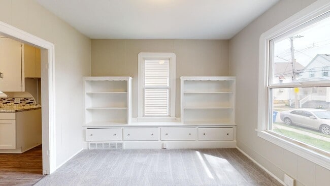 Building Photo - Brooklyn Centre Area - 3 Bedroom - Single ...