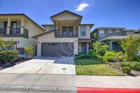 Building Photo - Early Summer move in, available ASAP 4 bd 3 bth backyard and balcony