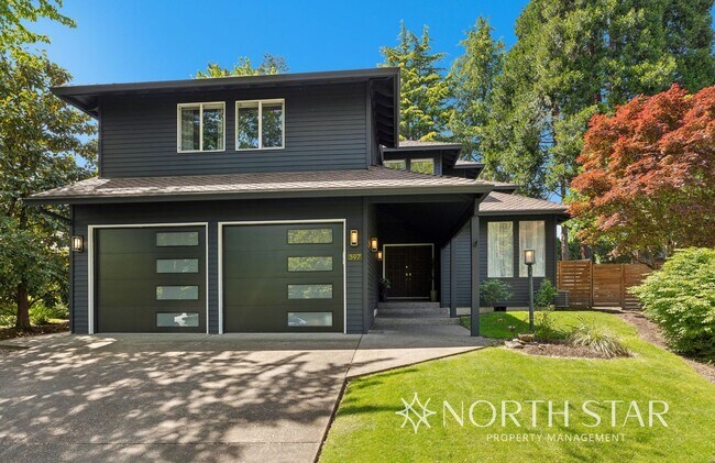 Primary Photo - Beautifully Updated Contemporary Home in t...