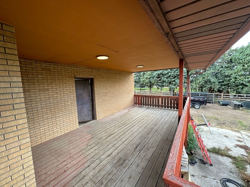 Building Photo - 1380 W 2600 S St