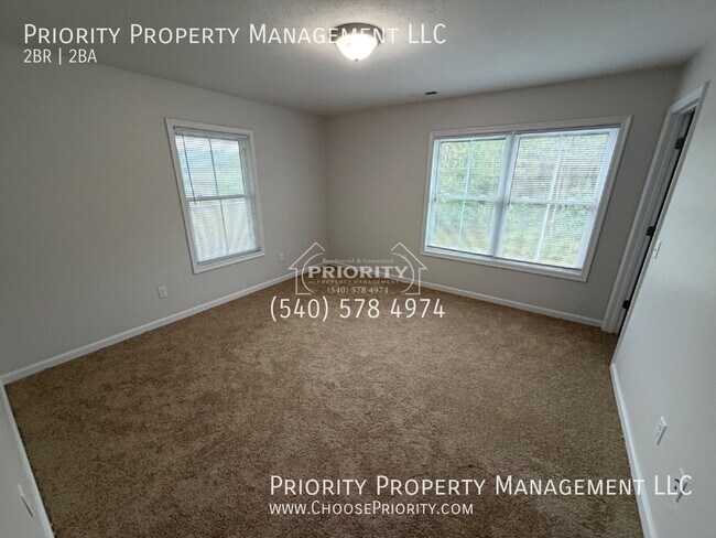 Building Photo - 3039 Locust Grv Ct
