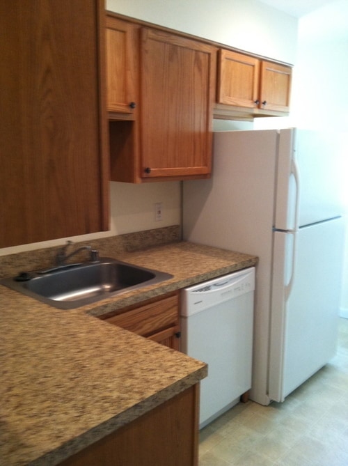 Building Photo - 290 Hilltop Ln