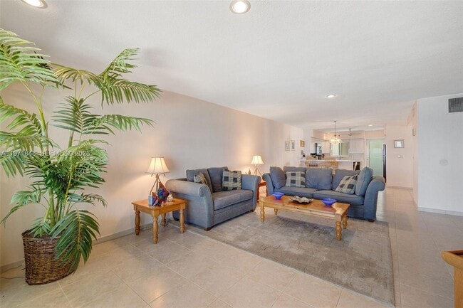 Building Photo - 2001 S Surf Rd