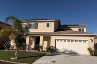 Building Photo - 1055 Balsam St