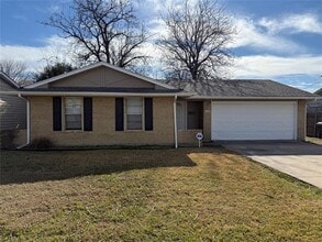 Building Photo - 6328 Bellbrook Dr