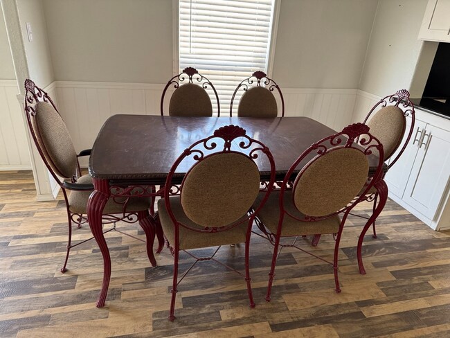 Building Photo - 14141 W Ruidoso Dr