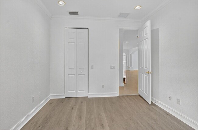 Building Photo - 8326 Emerald Winds Cir