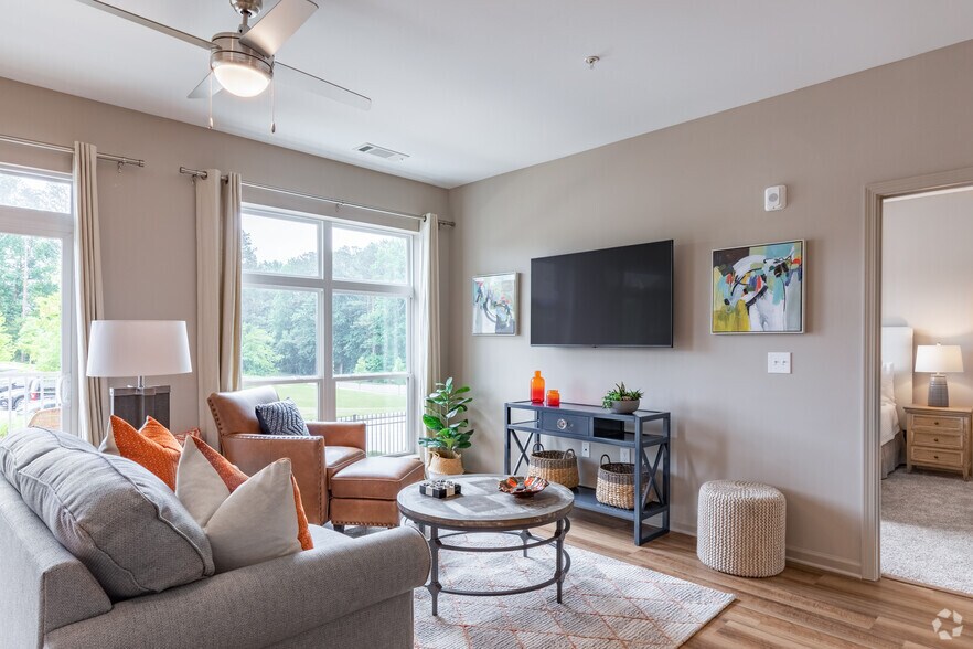 Mercer Atlanta 2960 Flowers Rd S Atlanta GA 30341 Apartment Finder