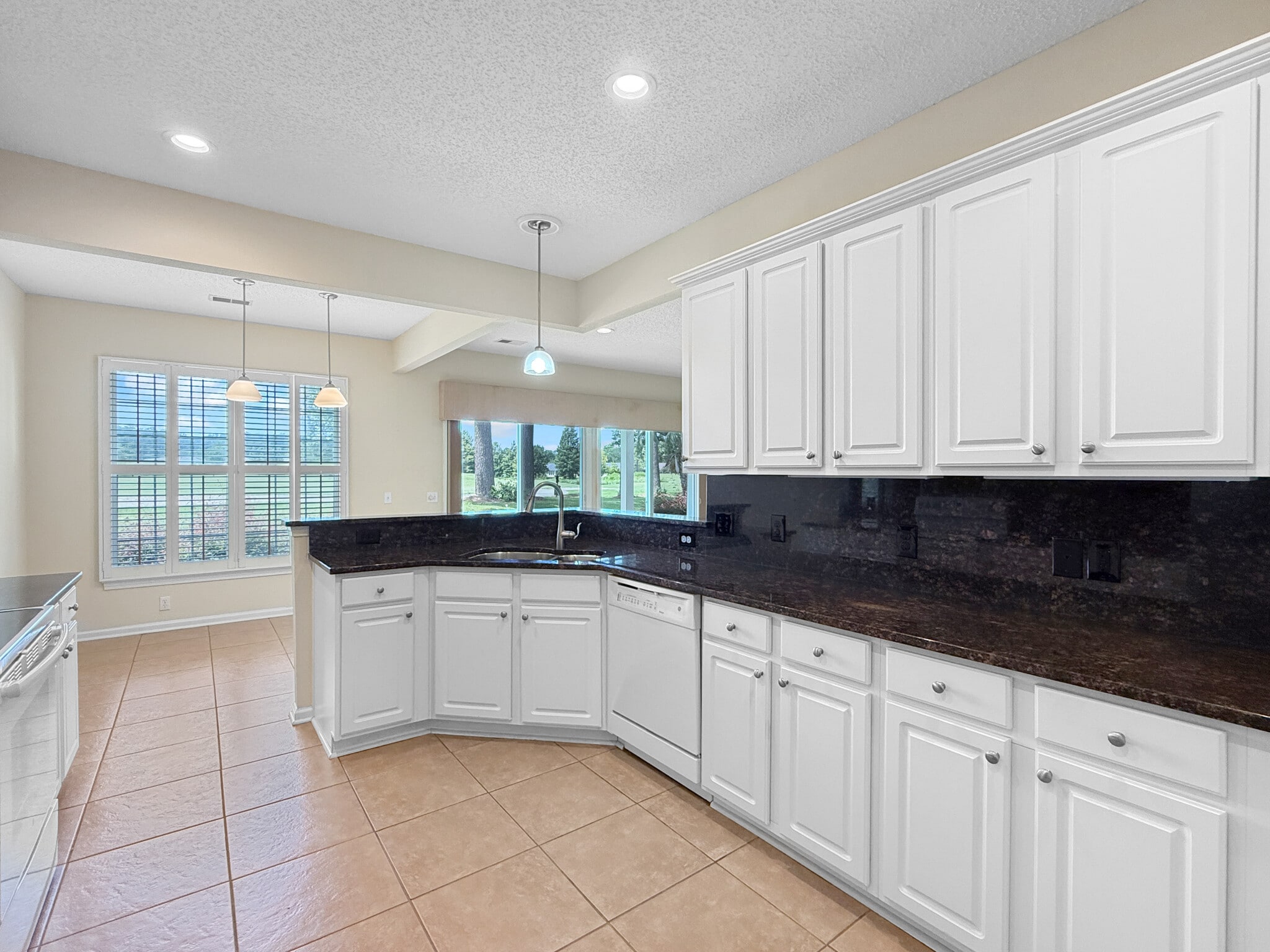Building Photo - 7 Tallow Dr
