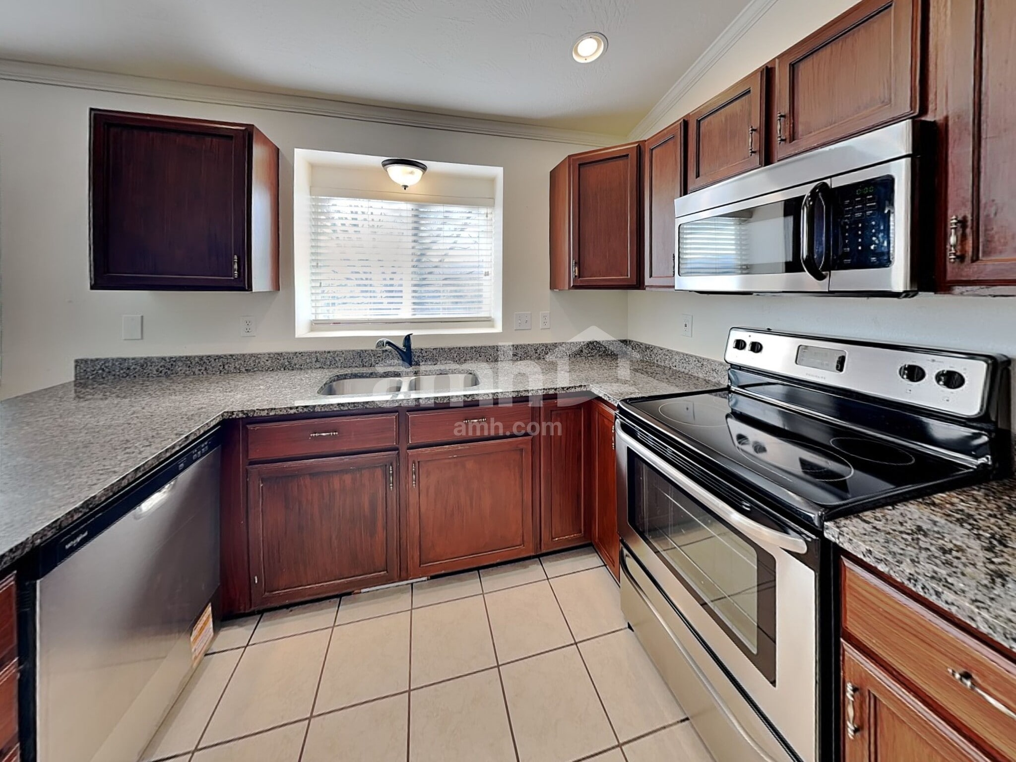 Building Photo - 6514 S 4195 W