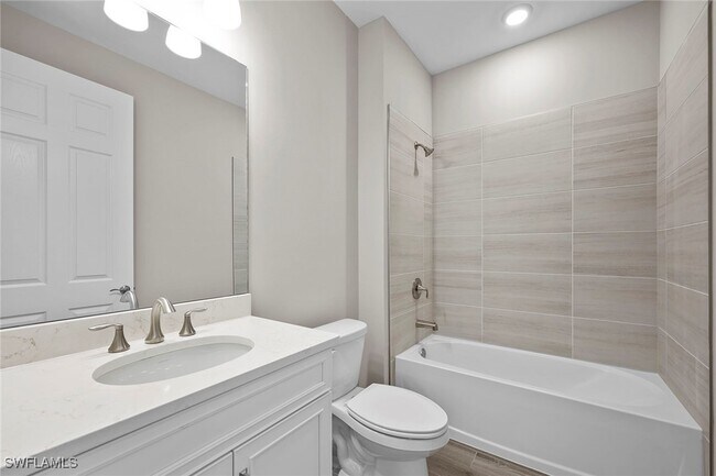 Building Photo - 502 Kamari Cv