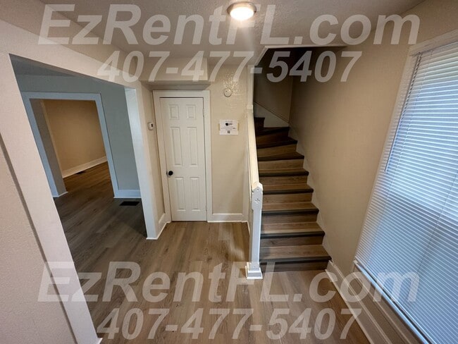 Building Photo - Charming 3/2 in Great Location In Deland