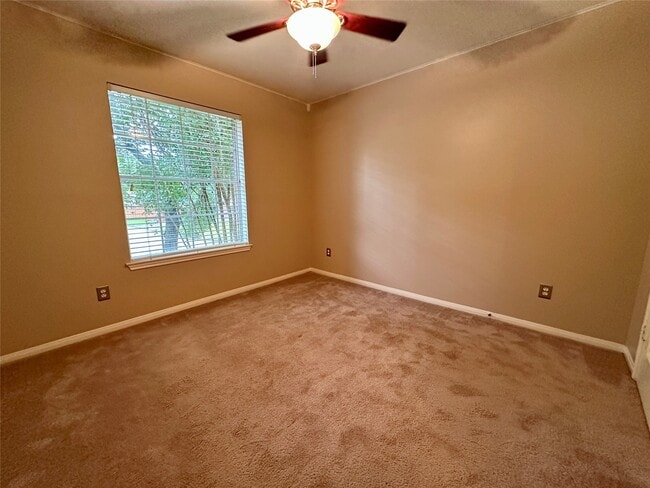 Building Photo - 24835 Baywick Dr