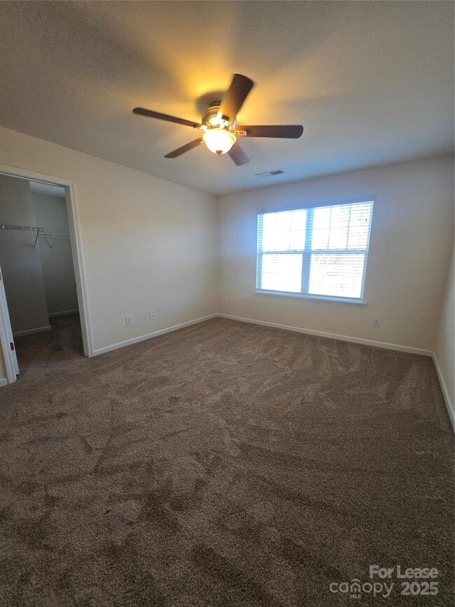 Building Photo - 6439 Prosperity Church Rd