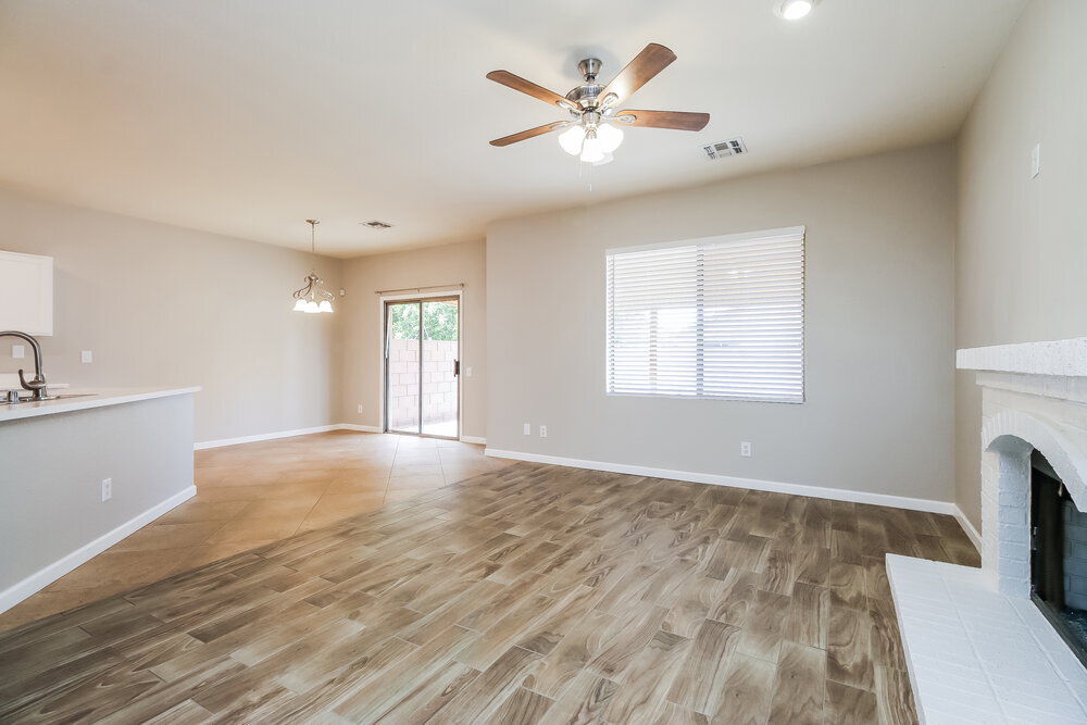 Building Photo - 4711 E Silverwood Dr