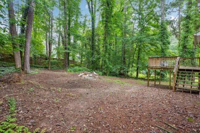 Building Photo - 8298 Blackfoot Trail
