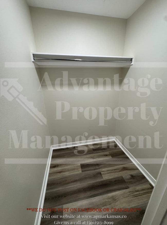 Building Photo - Spacious and Convenient Duplex in Conway, AR