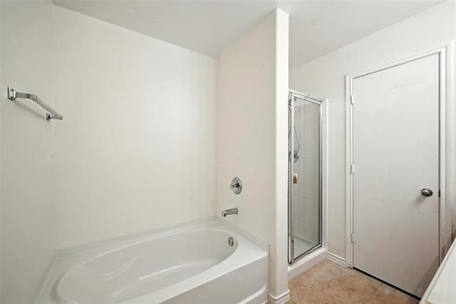 Building Photo - 9803 Wake Bridge Dr