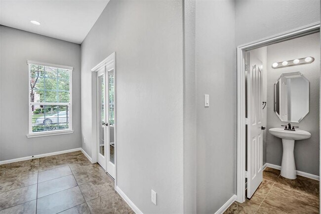 Building Photo - 9147 Solvista Pass Ln