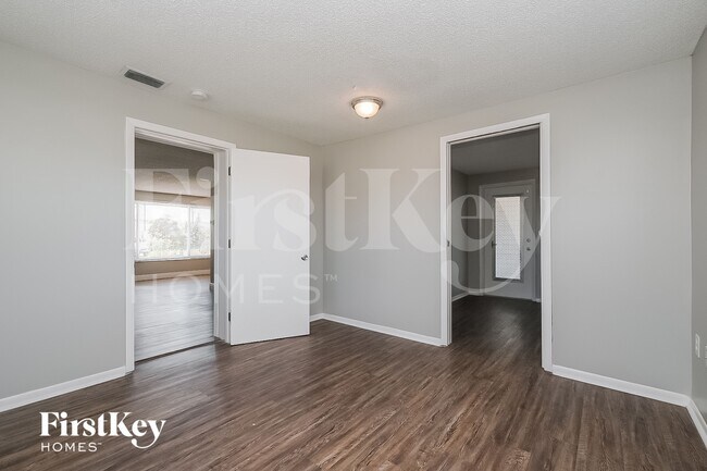 Building Photo - 3641 Windham Dr