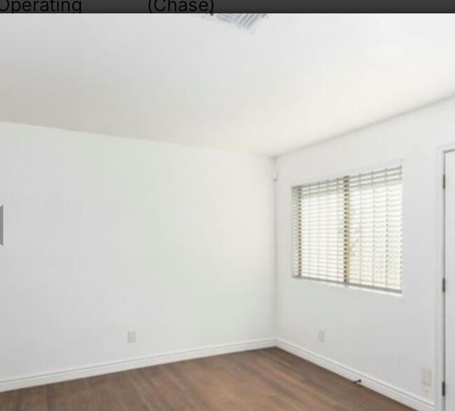 Building Photo - 1 BEDROOM UNIT IN PRIME PHOENIX LOCATION