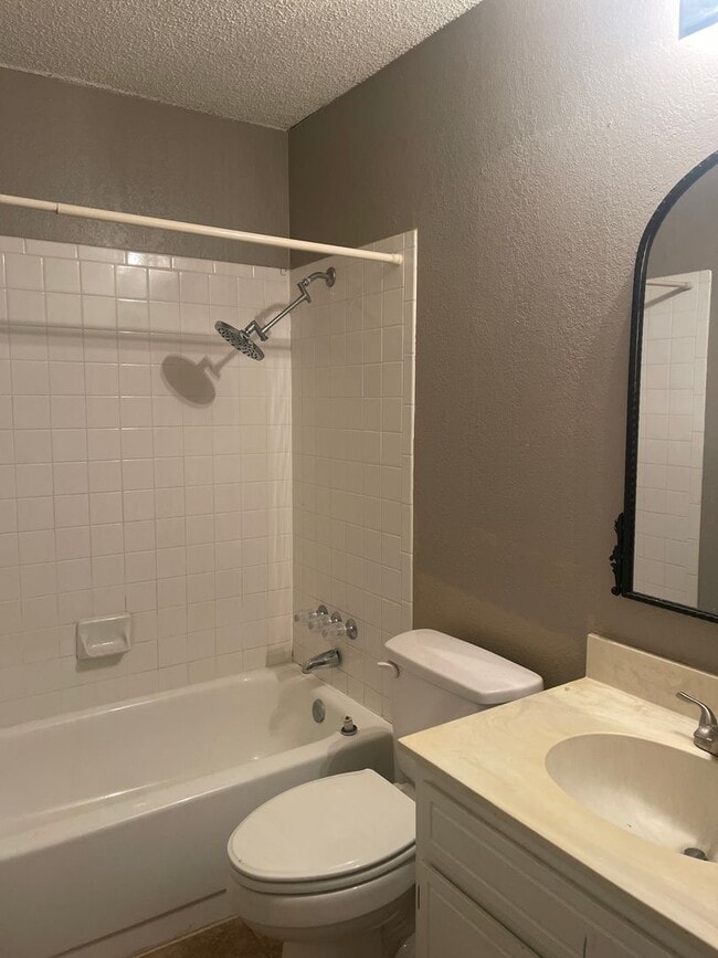 Building Photo - 3 bed 2 bath, Wylie ISD