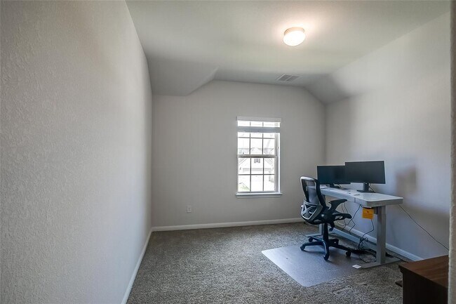 Building Photo - 2741 Bocelli Pl