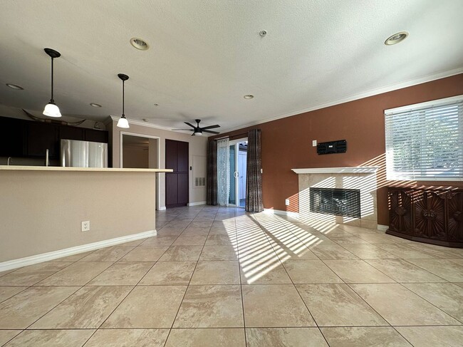 Building Photo - 2 BEDROOM HOME FOR LEASING IN Rancho Cucam...