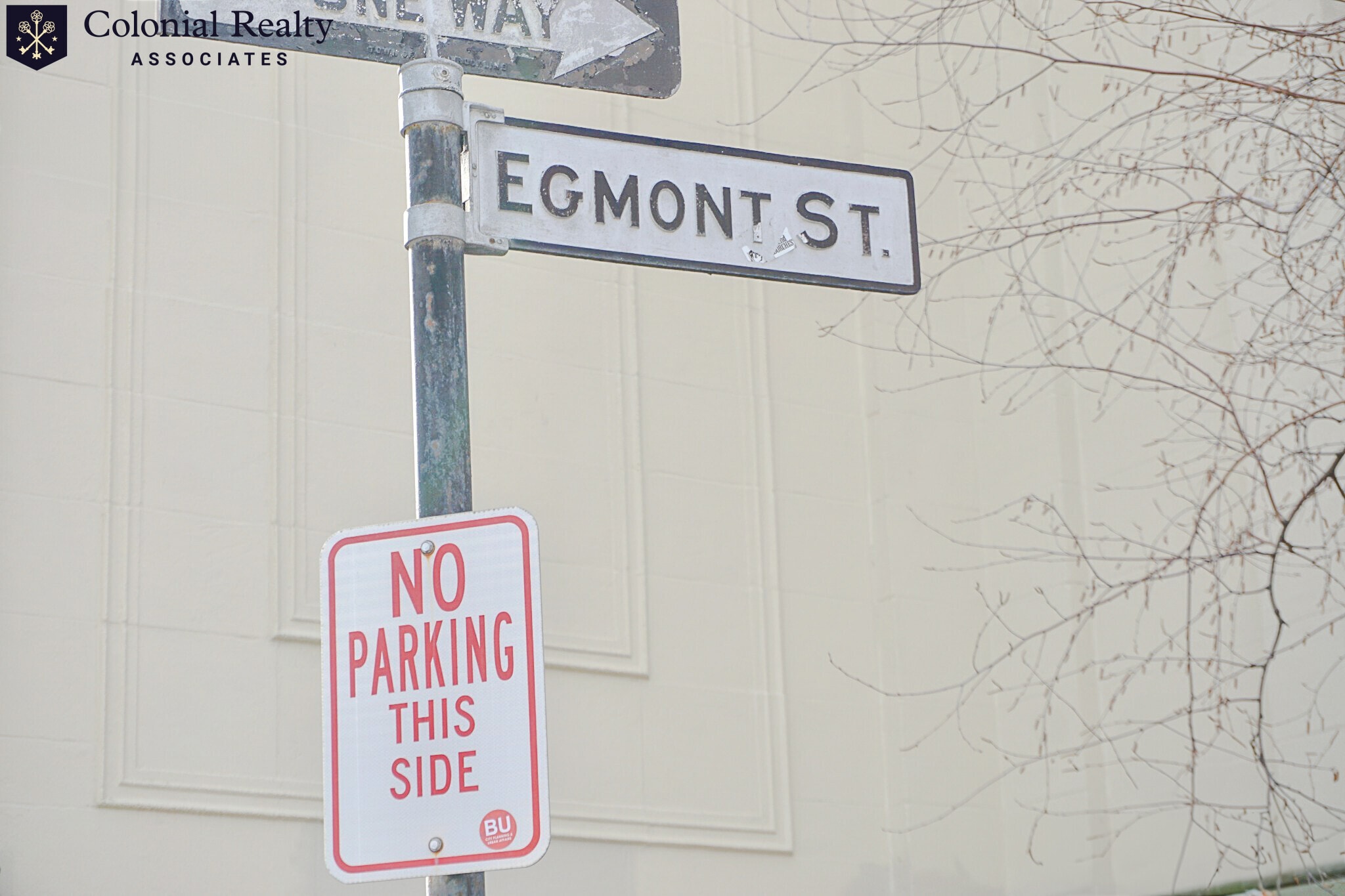 Building Photo - 328 St Paul St