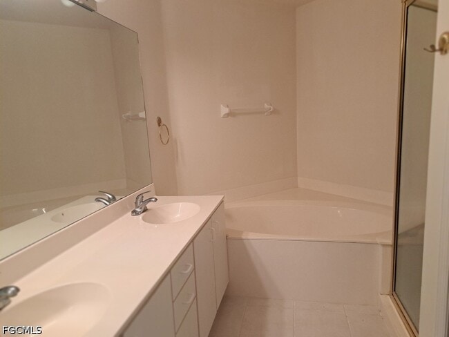Building Photo - 15037 Tamarind Cay Ct