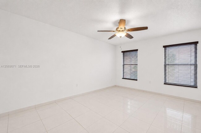 Building Photo - 7256 W 34th Ln