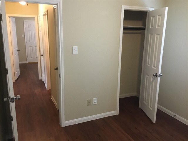 Building Photo - 2519 Bammelwood Dr