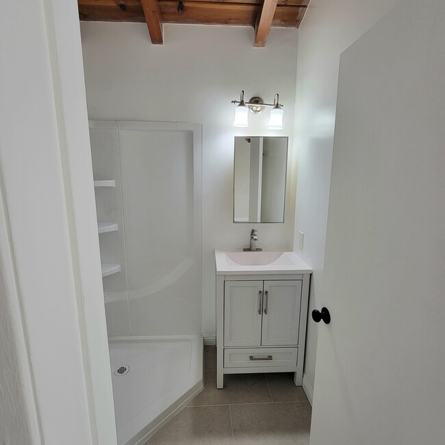 Excellent Bathroom! - 7237 Citronell Ave